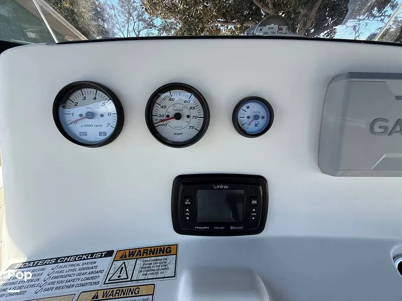 Slide: The Image of NauticStar Legacy Series 2102 2017 - 16223558