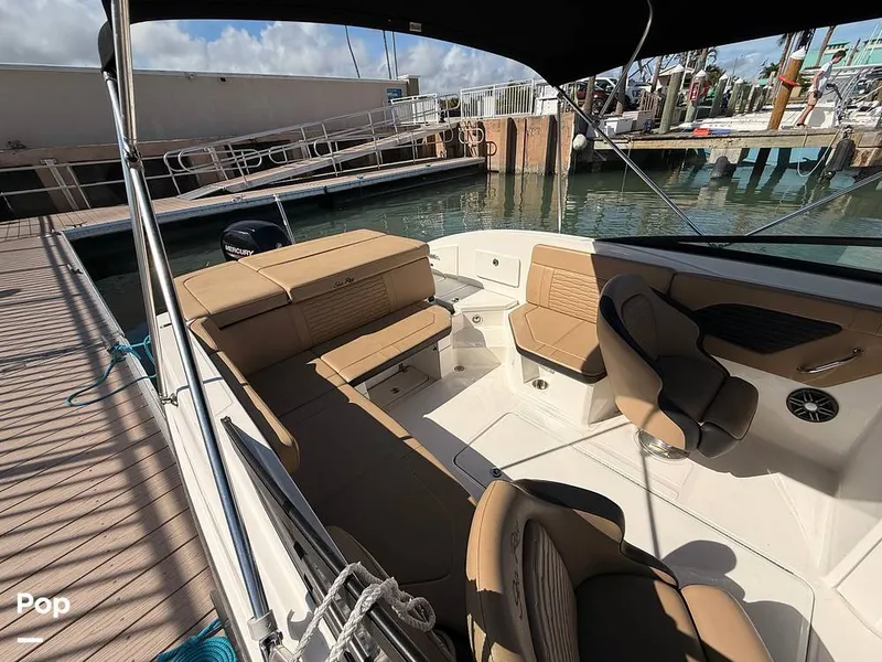 Slide: The Image of Sea Ray 230 SPX OB 2024 - 16208534