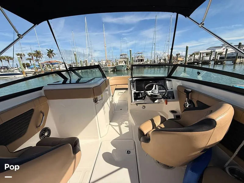 Slide: The Image of Sea Ray 230 SPX OB 2024 - 16208535