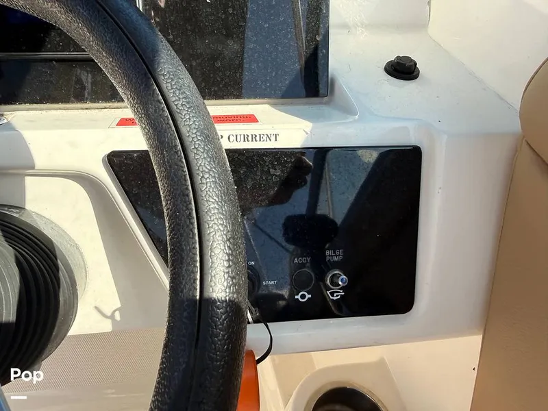 Slide: The Image of Sea Ray 230 SPX OB 2024 - 16208540