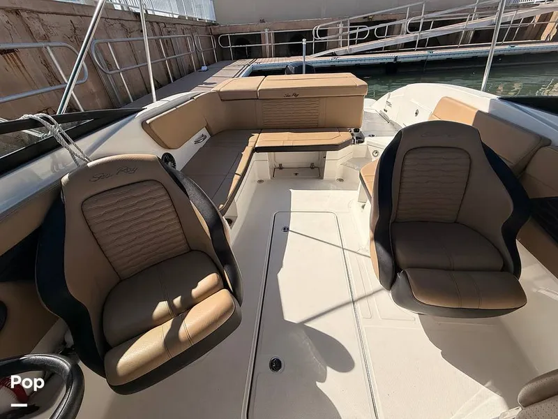 Slide: The Image of Sea Ray 230 SPX OB 2024 - 16208542