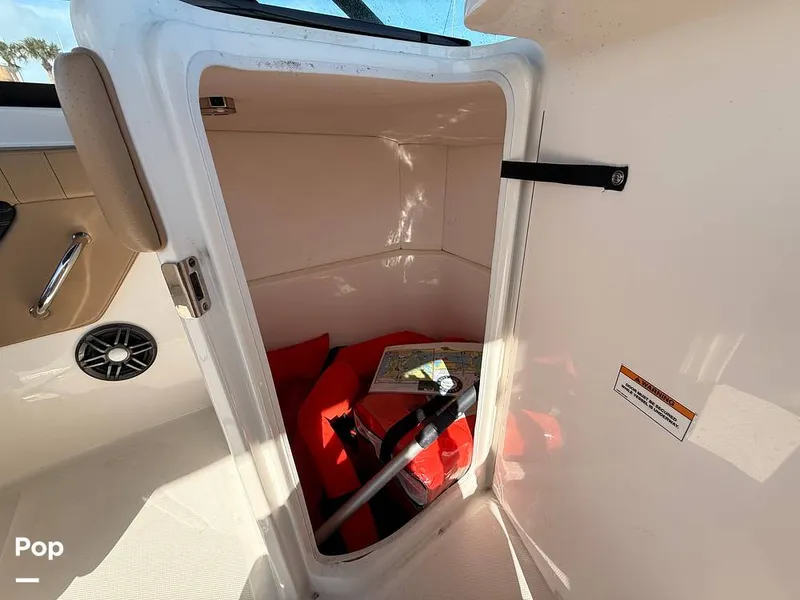 Slide: The Image of Sea Ray 230 SPX OB 2024 - 16208548