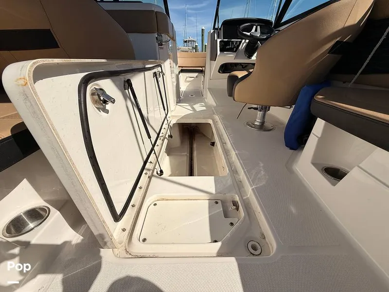 Slide: The Image of Sea Ray 230 SPX OB 2024 - 16208550