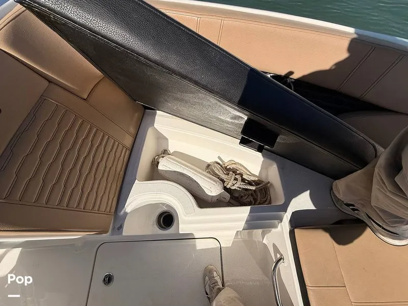 Slide: The Image of Sea Ray 230 SPX OB 2024 - 16208559