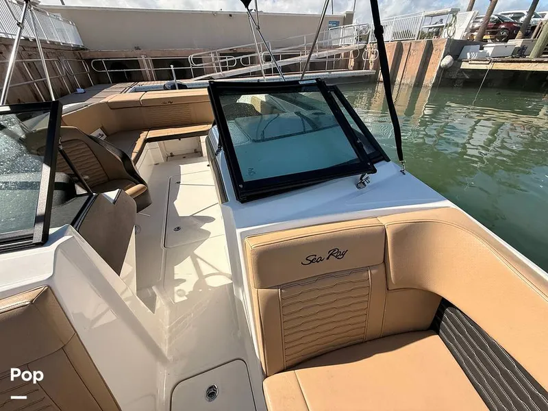 Slide: The Image of Sea Ray 230 SPX OB 2024 - 16208560