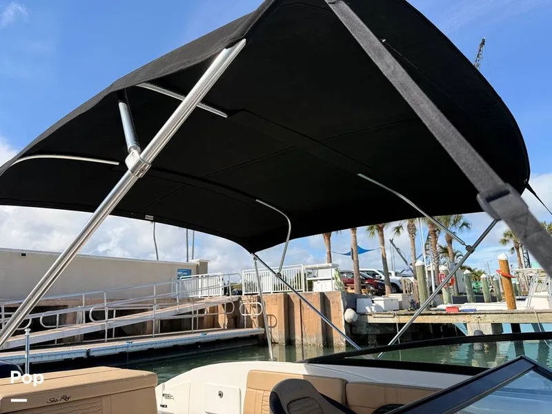 Slide: The Image of Sea Ray 230 SPX OB 2024 - 16208573