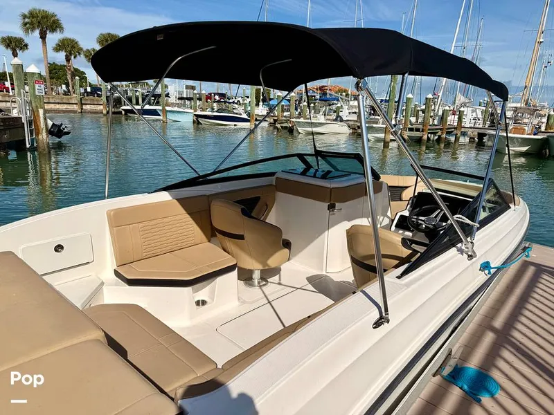 Slide: The Image of Sea Ray 230 SPX OB 2024 - 16208577