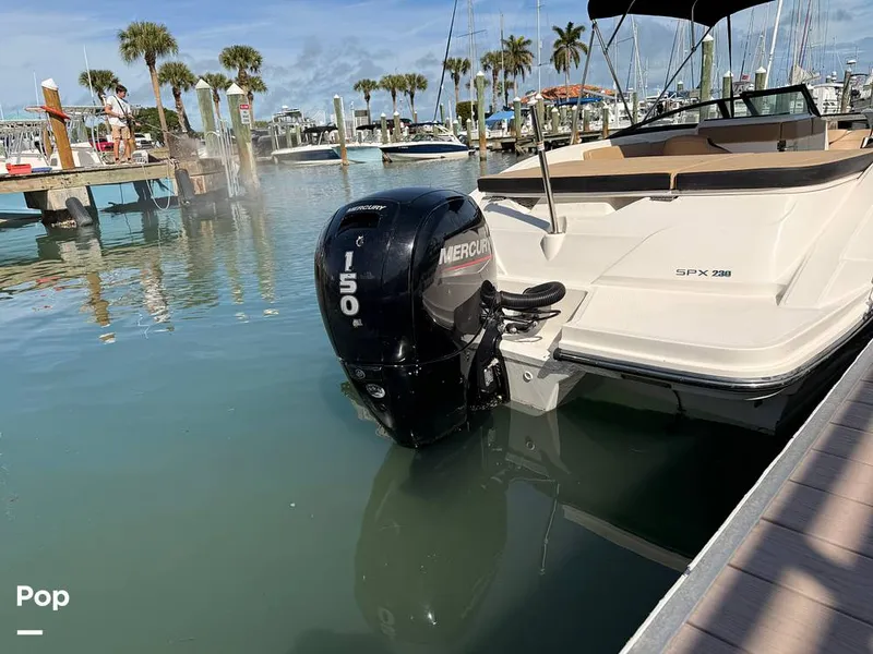 Slide: The Image of Sea Ray 230 SPX OB 2024 - 16208523