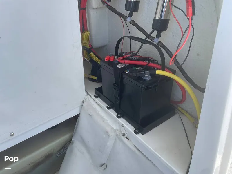 Slide: The Image of Wellcraft 221 Bay 2020 - 16227671