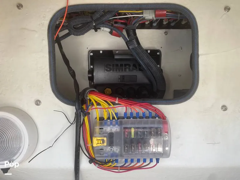 Slide: The Image of Wellcraft 221 Bay 2020 - 16227674