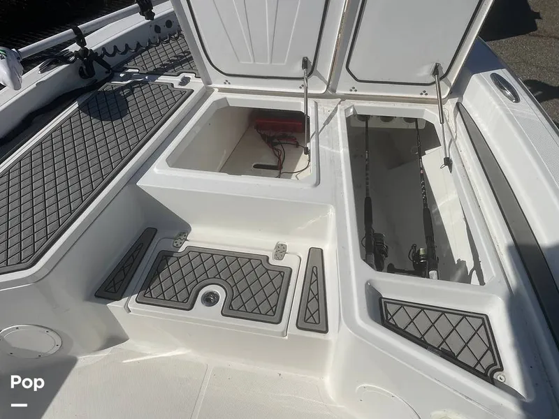 Slide: The Image of Wellcraft 221 Bay 2020 - 16227678