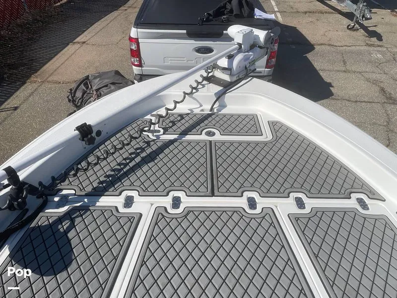 Slide: The Image of Wellcraft 221 Bay 2020 - 16227680