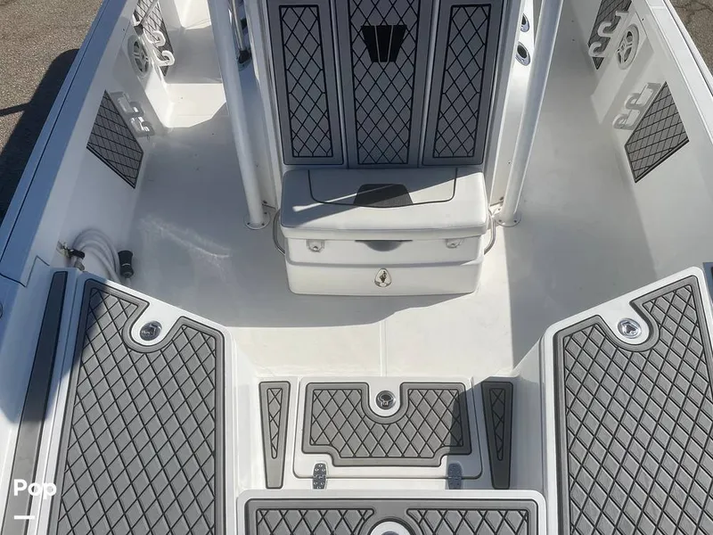 Slide: The Image of Wellcraft 221 Bay 2020 - 16227697