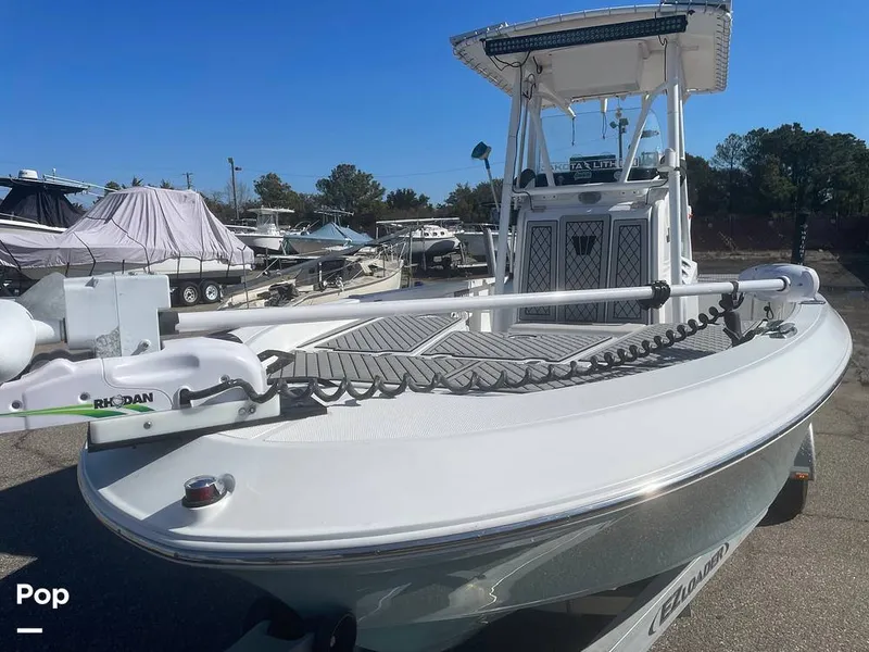 Slide: The Image of Wellcraft 221 Bay 2020 - 16227715