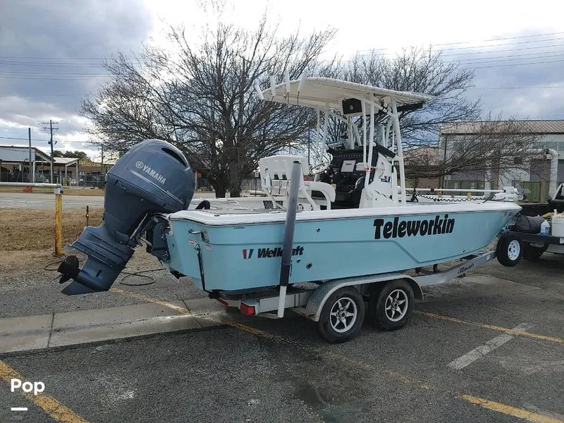 Slide: The Image of Wellcraft 221 Bay 2020 - 16215773