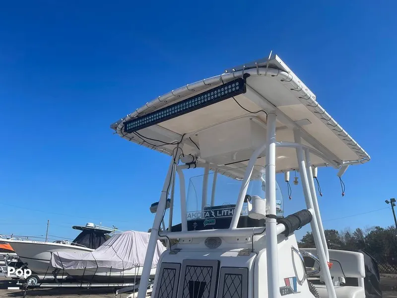 Slide: The Image of Wellcraft Bay 221 2020 - 16227721