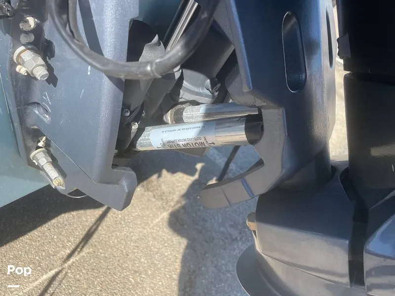 Slide: The Image of Wellcraft Bay 221 2020 - 16227724