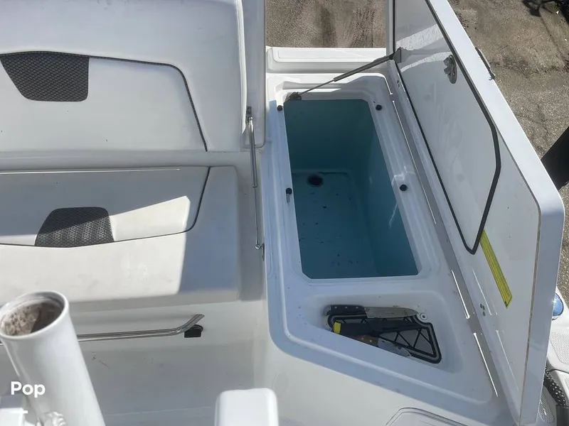 Slide: The Image of Wellcraft Bay 221 2020 - 16227693