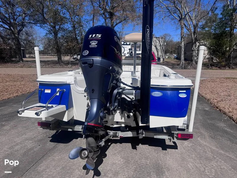 Slide: The Image of NauticStar 195 Bay 2020 - 16213698