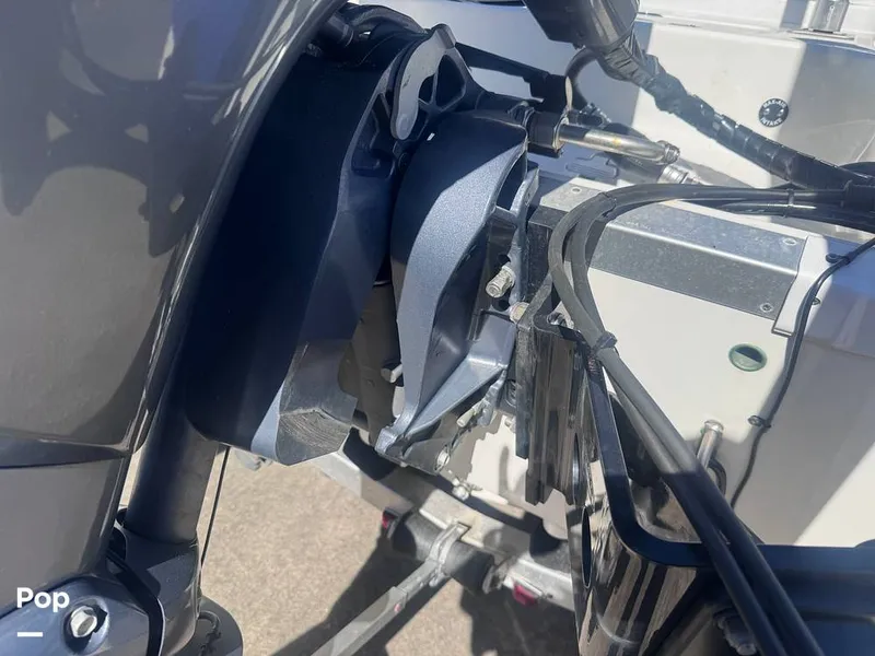 Slide: The Image of NauticStar 195 Bay 2020 - 16213738