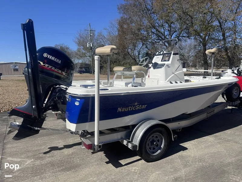 Slide: The Image of NauticStar 195 Bay 2020 - 16213704