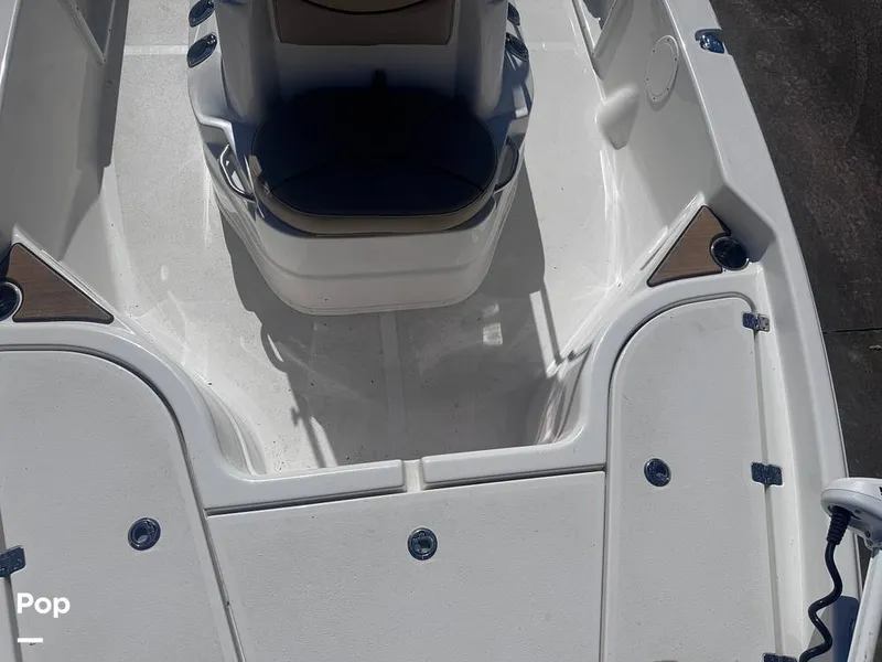 Slide: The Image of NauticStar 195 Bay 2020 - 16213777