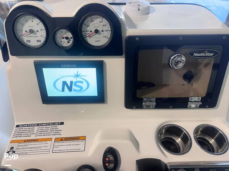 Slide: The Image of NauticStar 195 Bay 2020 - 16213706