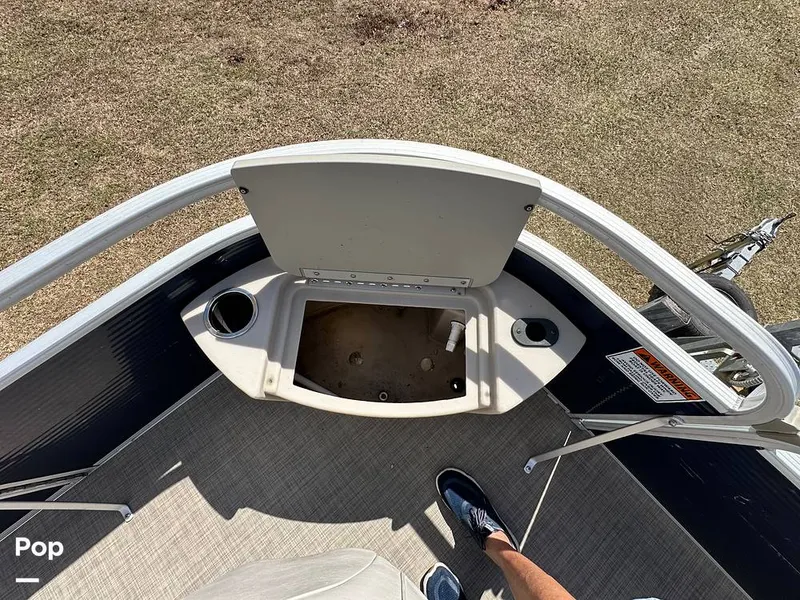 Slide: The Image of Bennington SX22 2016 - 16233153