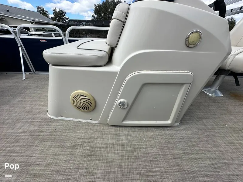 Slide: The Image of Bennington SX22 2016 - 16233183