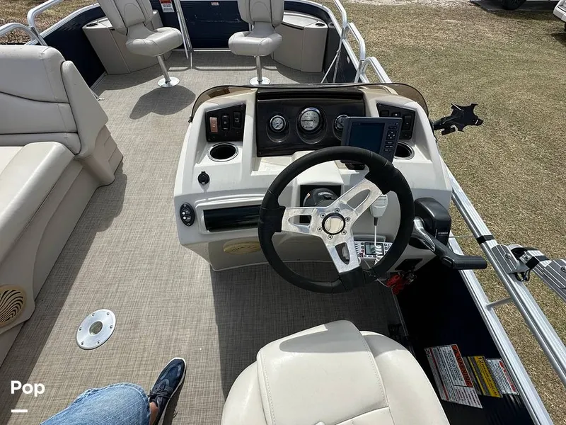 Slide: The Image of Bennington SX22 2016 - 16233141