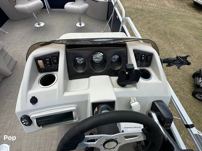 Slide: The Image of Bennington SX22 2016 - 16233176