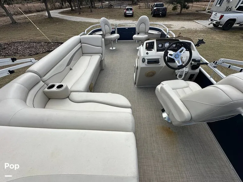 Slide: The Image of Bennington SX22 2016 - 16233182