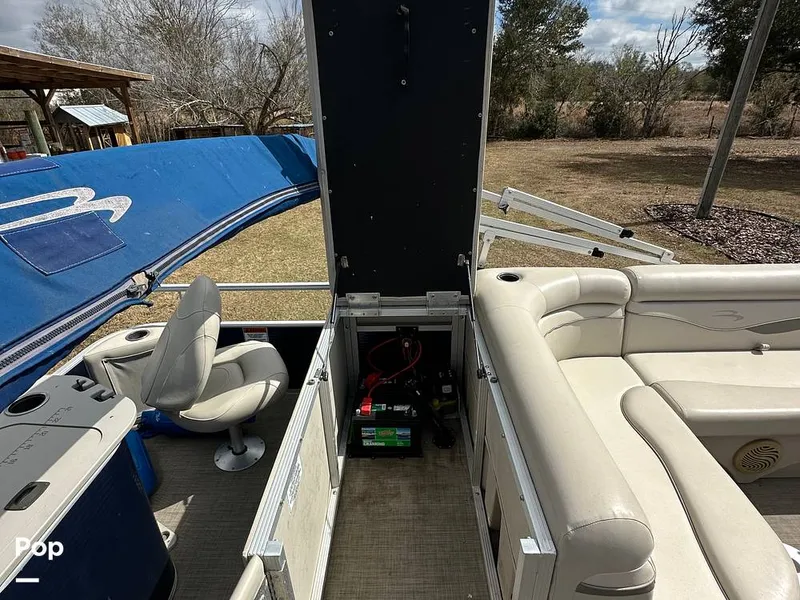 Slide: The Image of Bennington SX22 2016 - 16233172