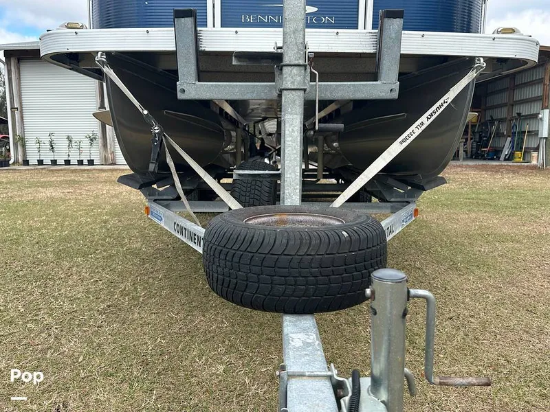 Slide: The Image of Bennington SX22 2016 - 16233124