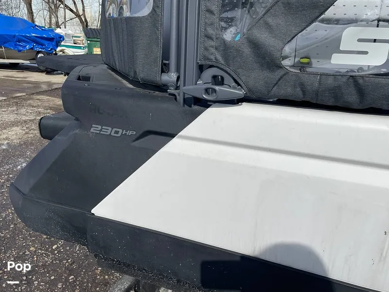 Slide: The Image of Sea-Doo Switch Sport 18 2023 - 16261115