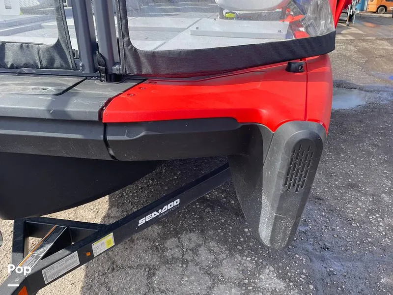 Slide: The Image of Sea-Doo Switch Sport 18 2023 - 16261121