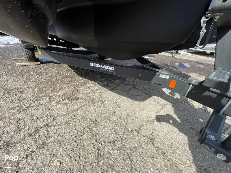 Slide: The Image of Sea-Doo Switch Sport 18 2023 - 16261144