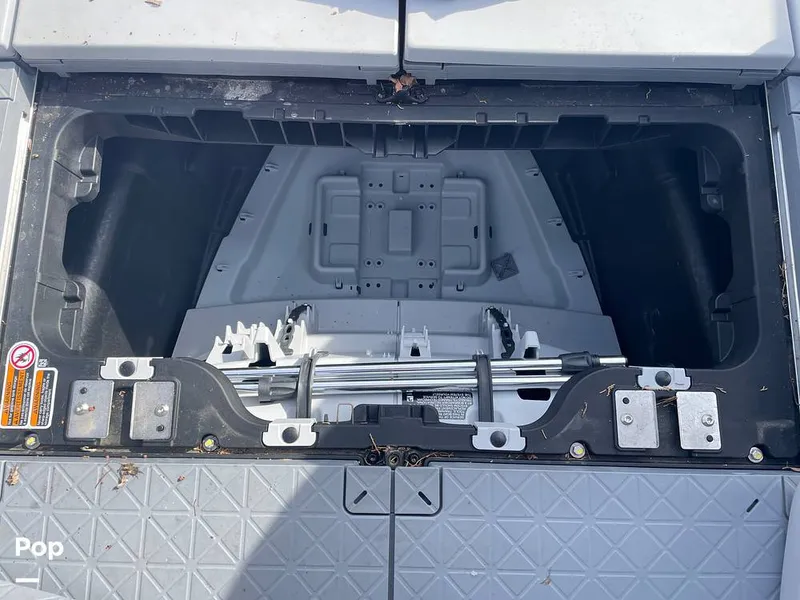 Slide: The Image of Sea-Doo Switch Sport 18 2023 - 16260963