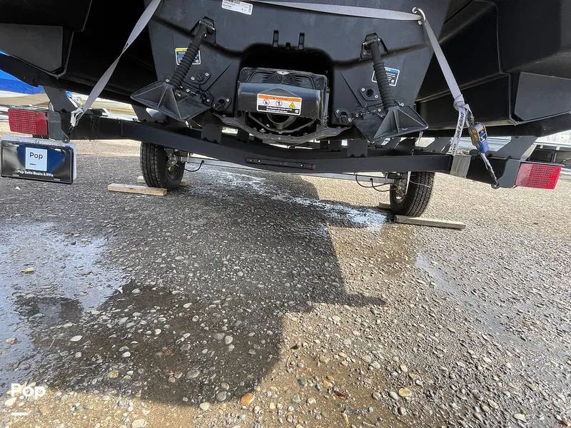 Slide: The Image of Sea-Doo Switch Sport 18 2023 - 16261151