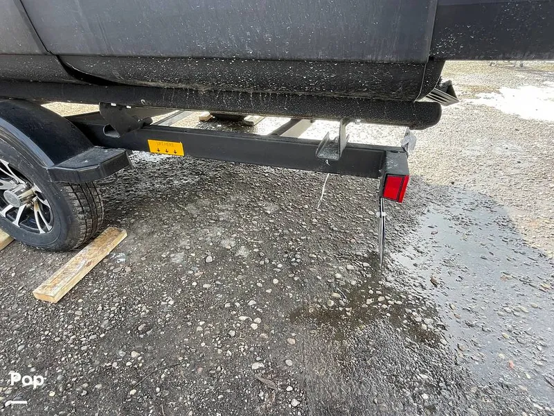 Slide: The Image of Sea-Doo Switch Sport 18 2023 - 16261158