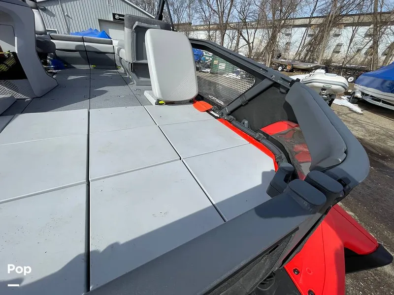 Slide: The Image of Sea-Doo Switch Sport 18 2023 - 16260969