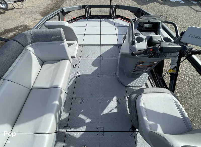 Slide: The Image of Sea-Doo Switch Sport 18 2023 - 16260971