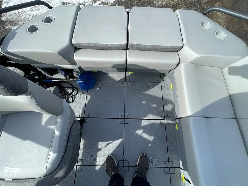 Slide: The Image of Sea-Doo Switch Sport 18 2023 - 16260977