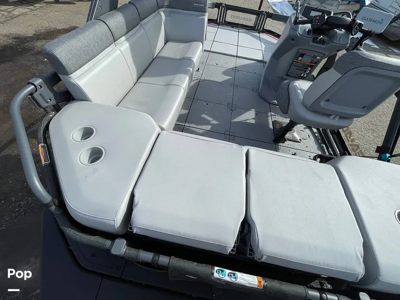 Slide: The Image of Sea-Doo Switch Sport 18 2023 - 16260979