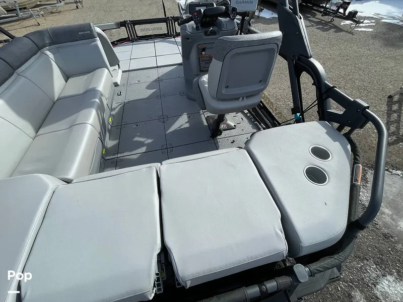 Slide: The Image of Sea-Doo Switch Sport 18 2023 - 16260980