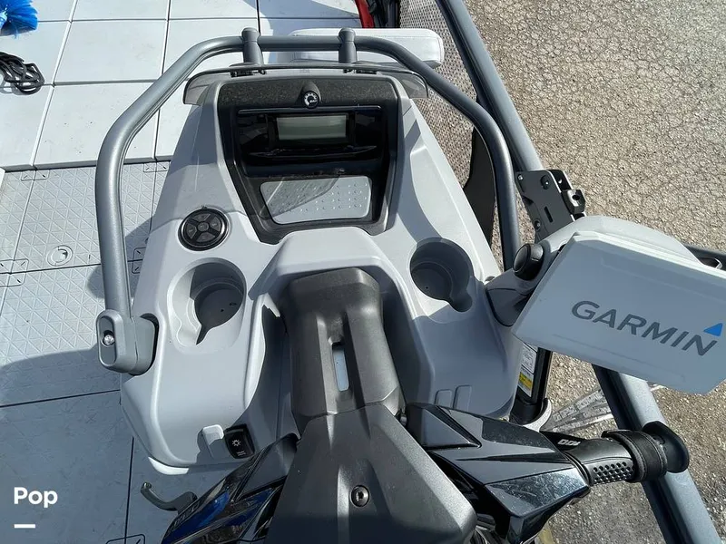 Slide: The Image of Sea-Doo Switch Sport 18 2023 - 16261015