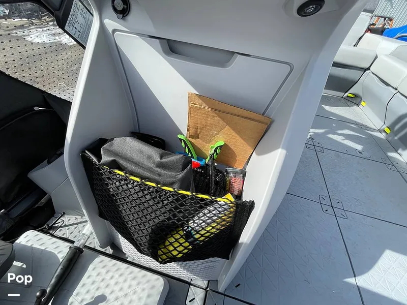 Slide: The Image of Sea-Doo Switch Sport 18 2023 - 16261016