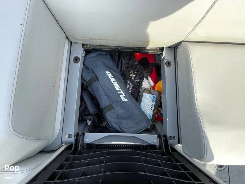 Slide: The Image of Sea-Doo Switch Sport 18 2023 - 16261020