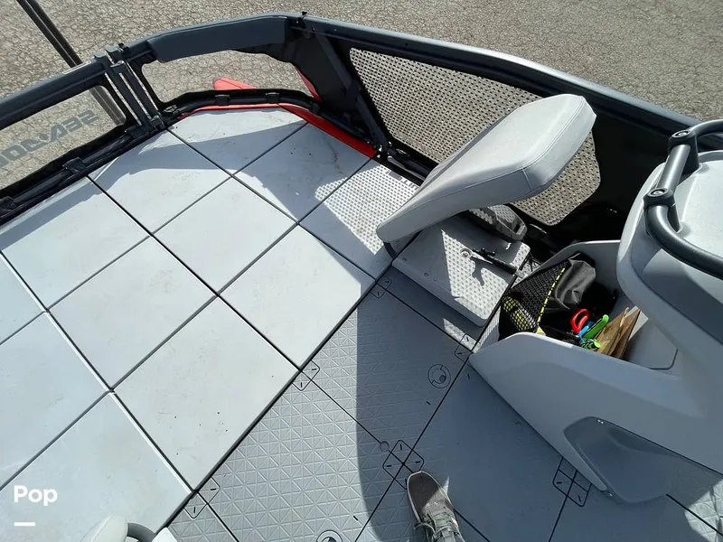 Slide: The Image of Sea-Doo Switch Sport 18 2023 - 16261082