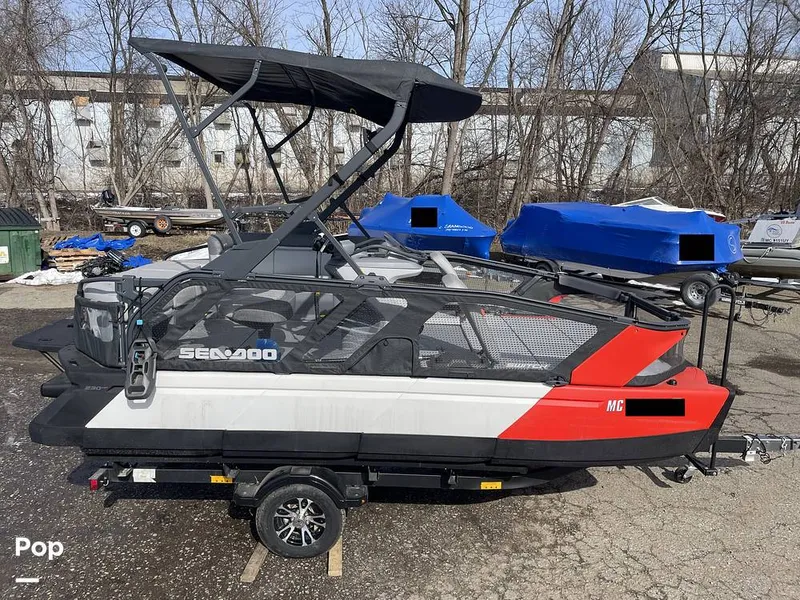 Slide: The Image of Sea-Doo Switch Sport 18 2023 - 16261092